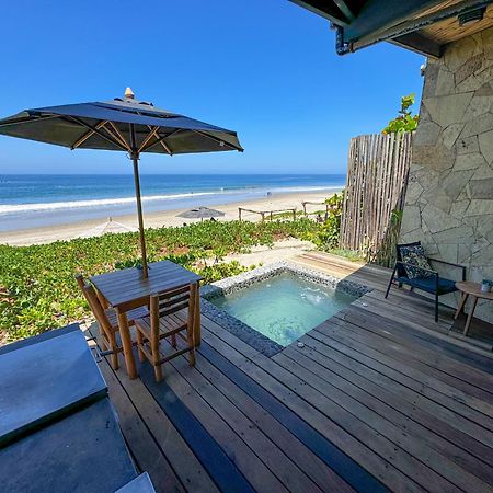 Diem Vichayito Beachfront Eco-Luxury 외부 사진