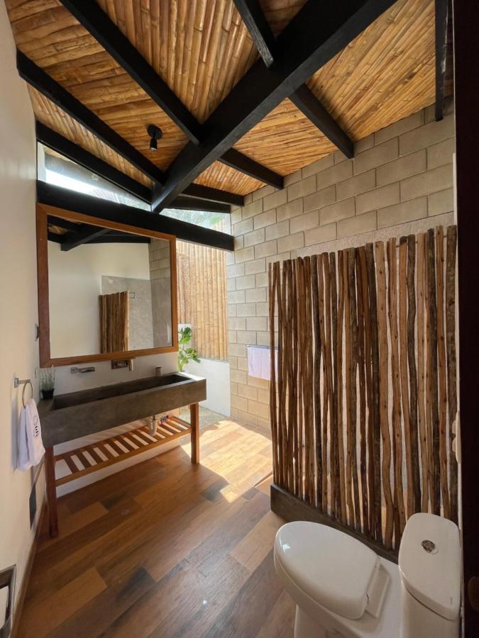 Diem Vichayito Beachfront Eco-Luxury 외부 사진