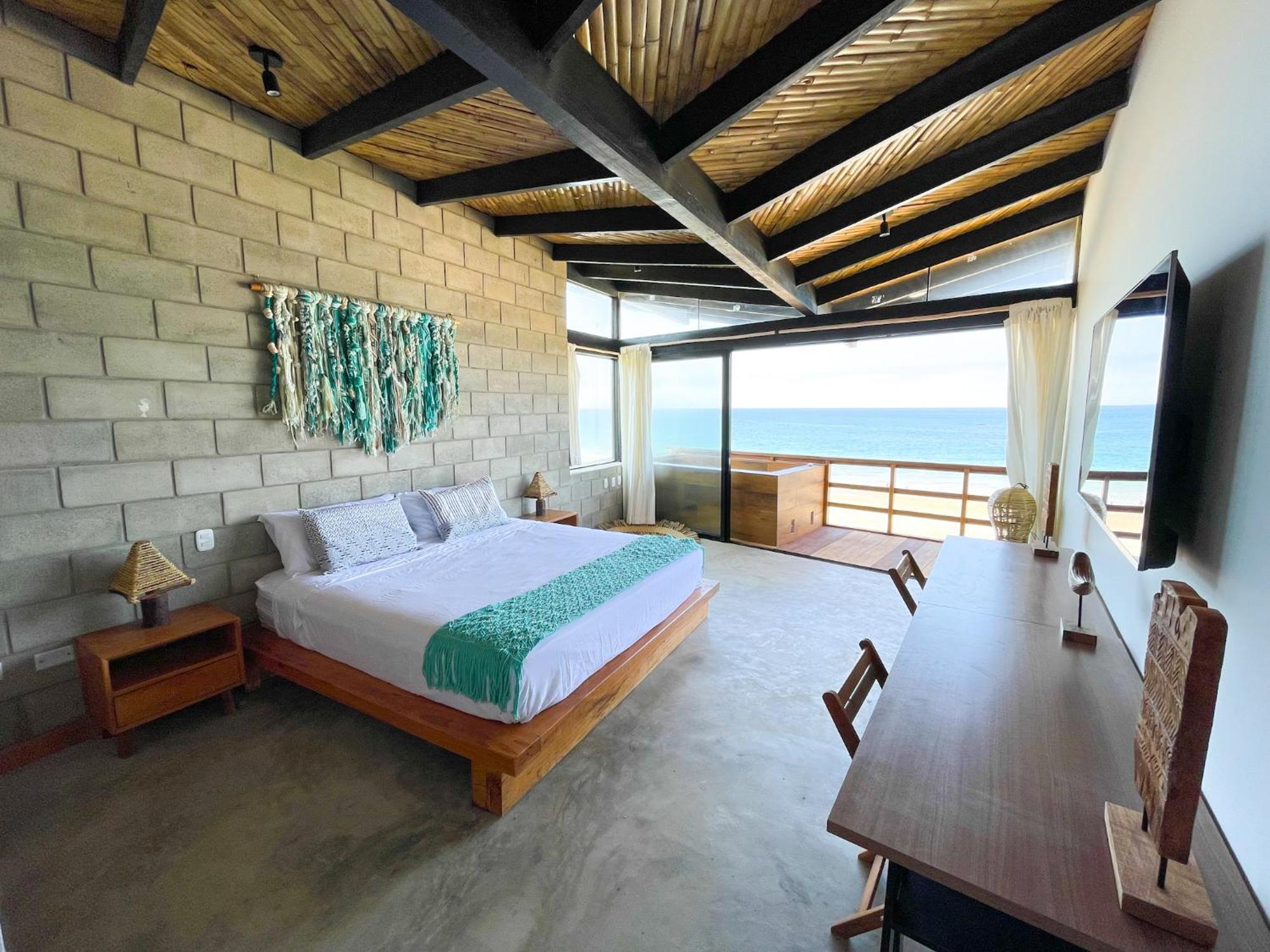 Diem Vichayito Beachfront Eco-Luxury 외부 사진