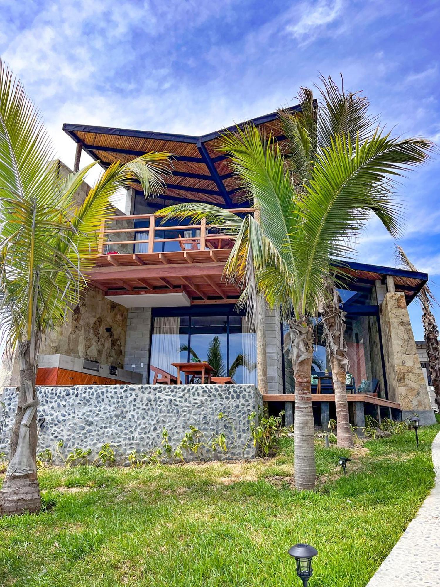 Diem Vichayito Beachfront Eco-Luxury 외부 사진