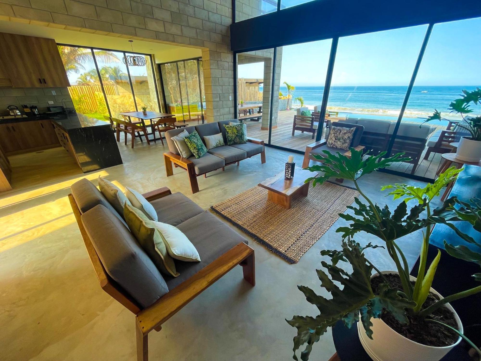 Diem Vichayito Beachfront Eco-Luxury 객실 사진